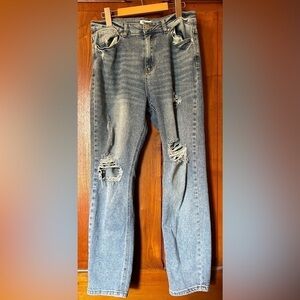 28 - Forever 21 Jeans